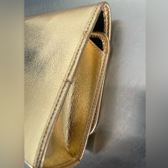 MOSCHINO Gold Makeup Pouch/ Card Holder / Clutch With Black Velvet Lining - Picture 6 of 9